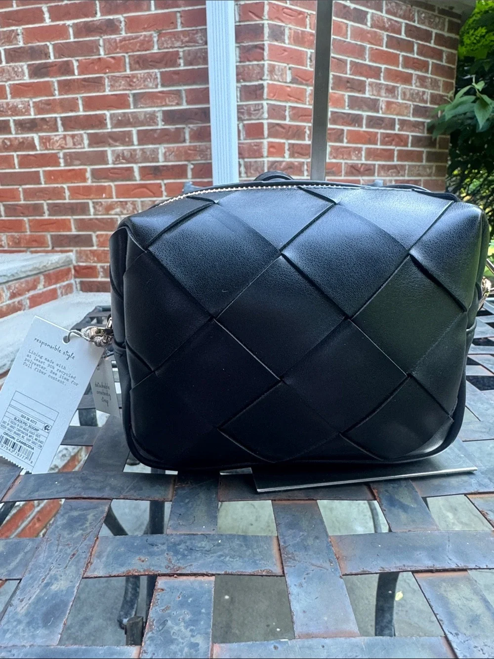 Black Woven vegan leather  Shoulder Bag - Unbranded